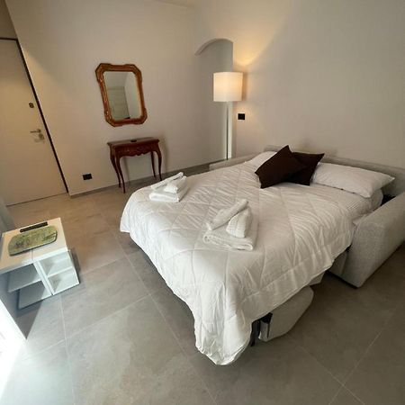 Casa Al Mare Apartment Bordighera Bagian luar foto