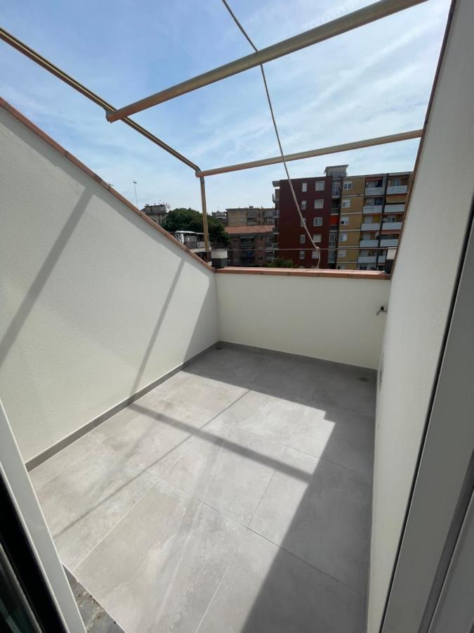 Casa Al Mare Apartment Bordighera Bagian luar foto