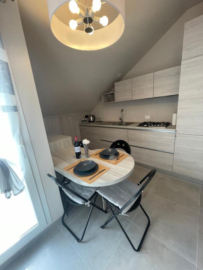 Casa Al Mare Apartment Bordighera Bagian luar foto